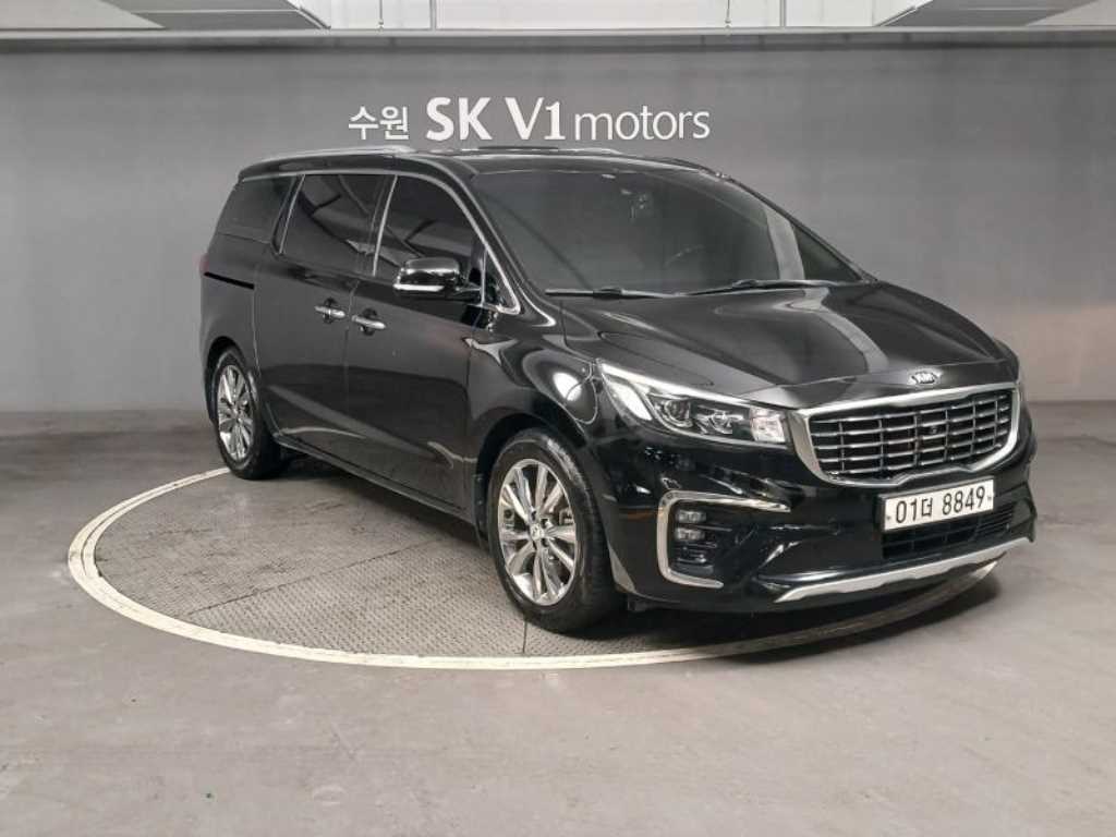 KIA Carnival - Vista 5