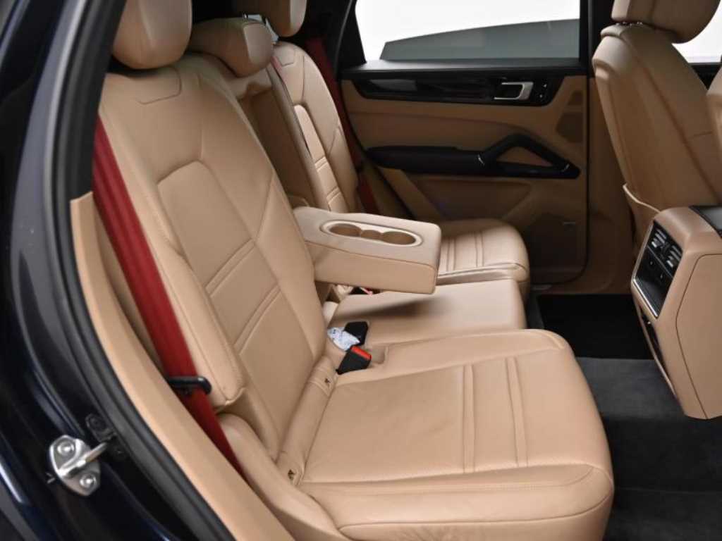 Porsche Cayenne - Vista 12