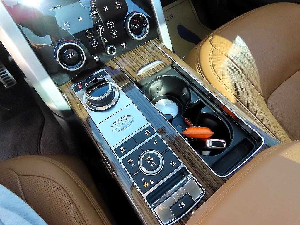 Land Rover Range Rover - Vista 11