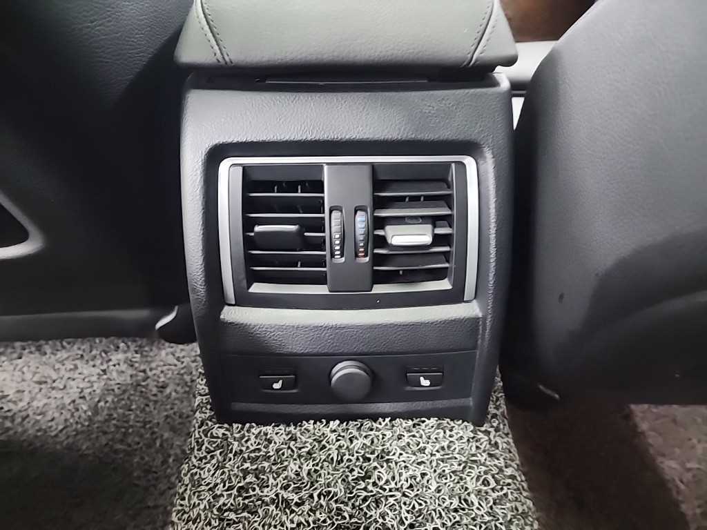 BMW 3 series 2017 Gris - Importación desde Corea - HF Imports Iquique - Foto 13