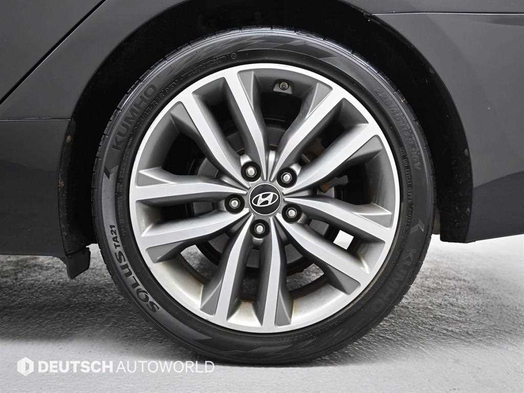 HYUNDAI i40 - Vista 4