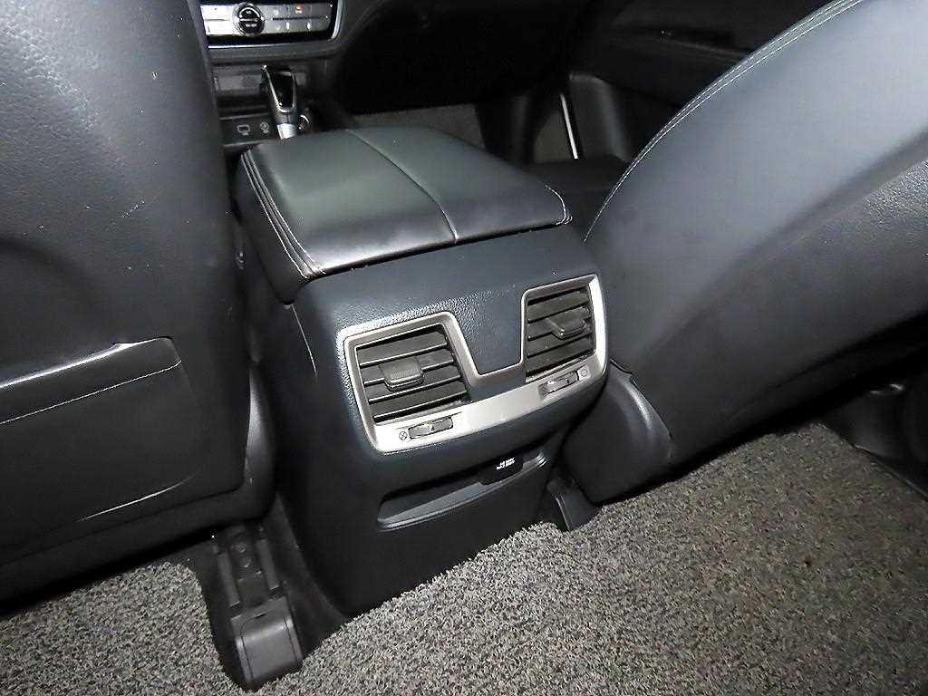 Ssangyong Rexton 2018 Blanco - Importación desde Corea - HF Imports Iquique - Foto 14