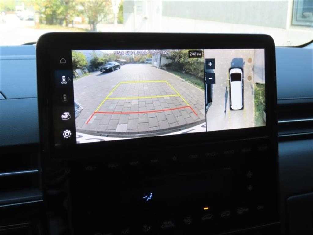 HYUNDAI Staria - Vista 9