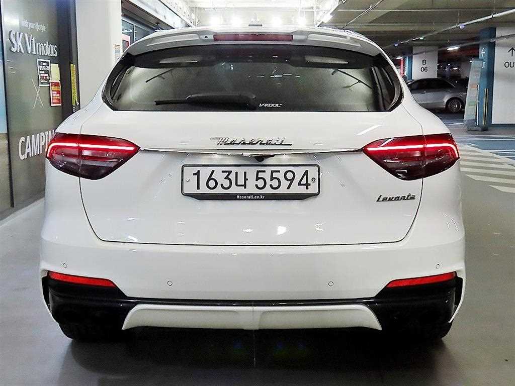Maserati Levante - Vista 5
