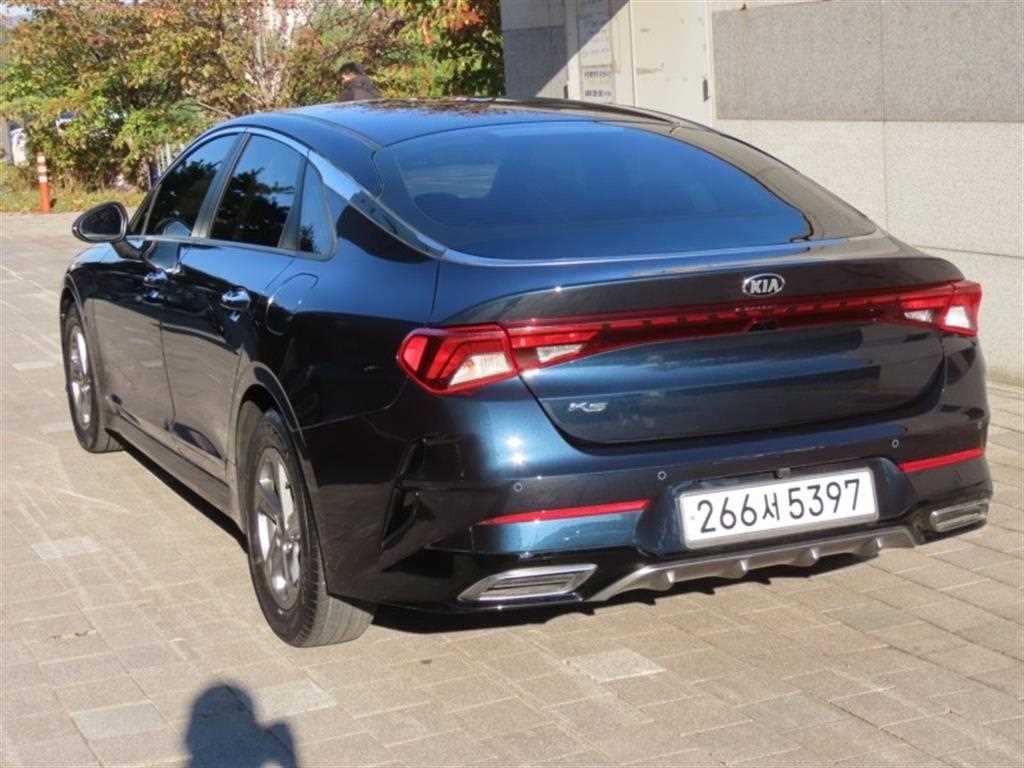 KIA K5 - Vista 4