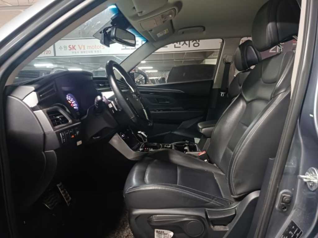 Ssangyong Korando - Vista 8