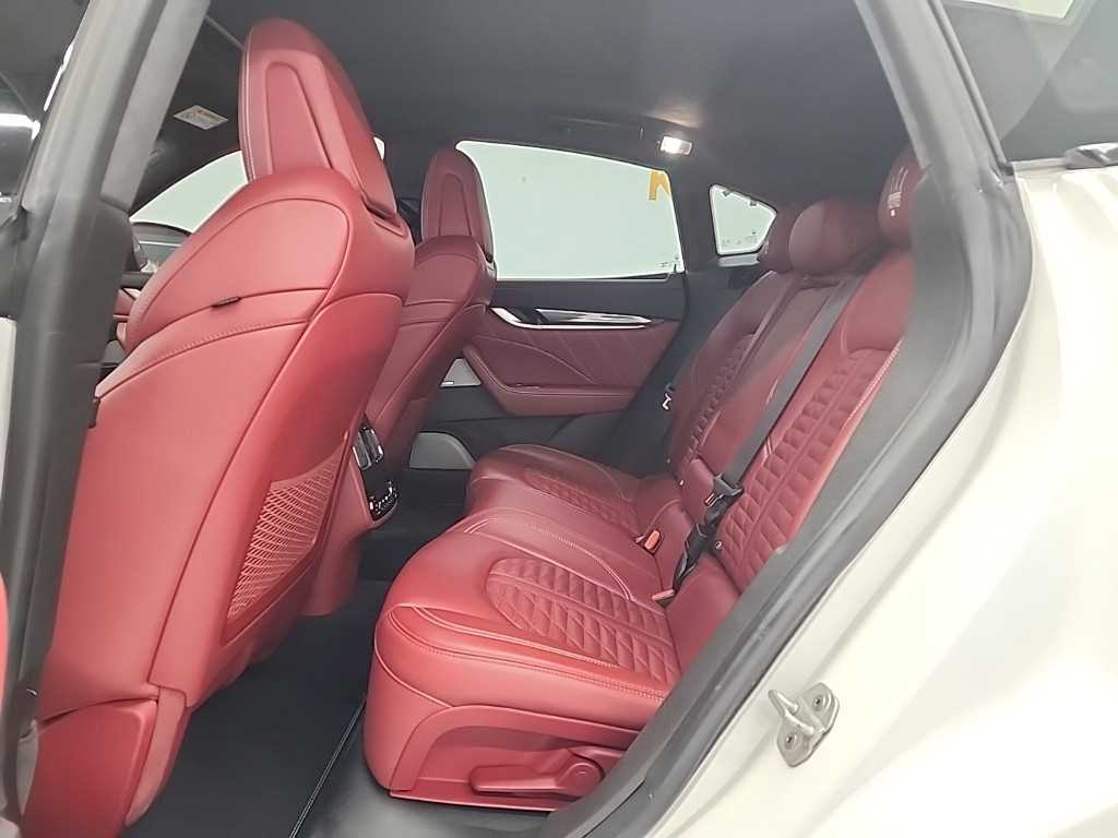 Maserati Levante - Vista 12