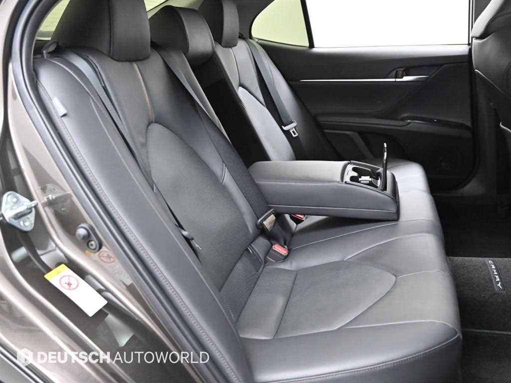 Toyota Camry - Vista 12