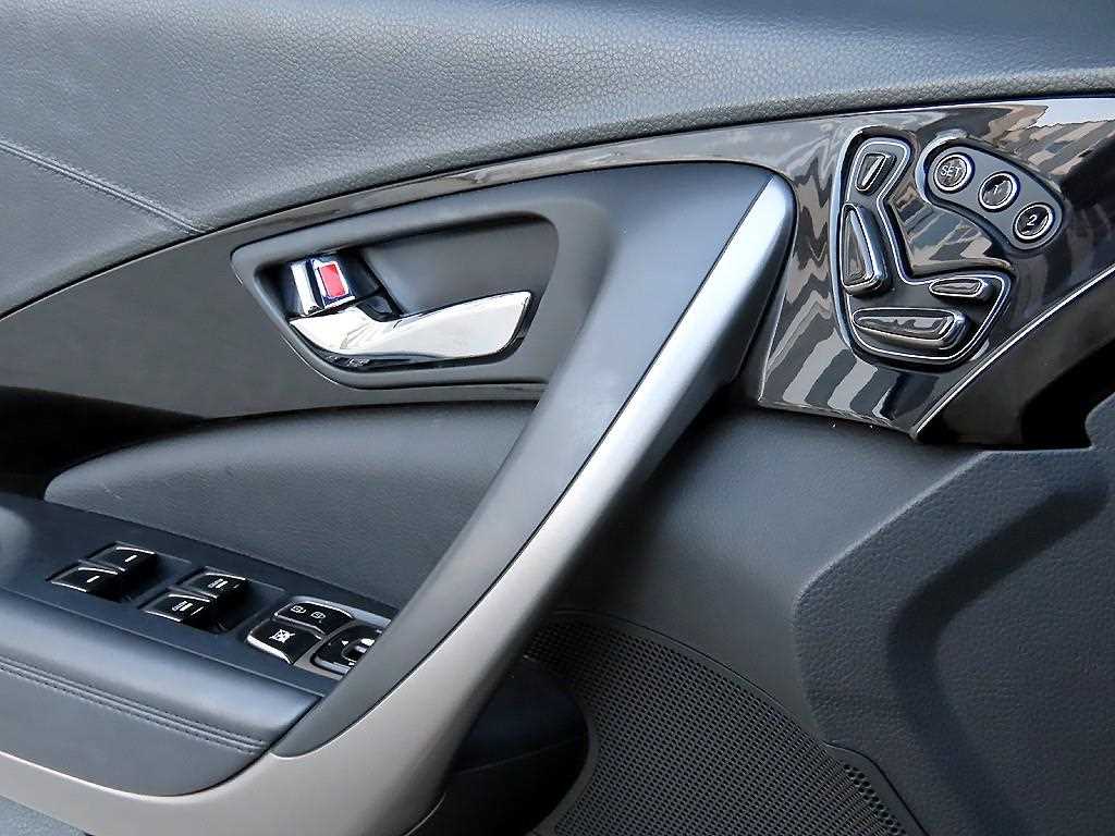 HYUNDAI Grandeur - Vista 11