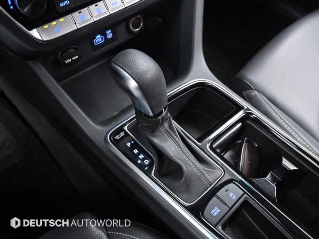 HYUNDAI Sonata - Vista 9