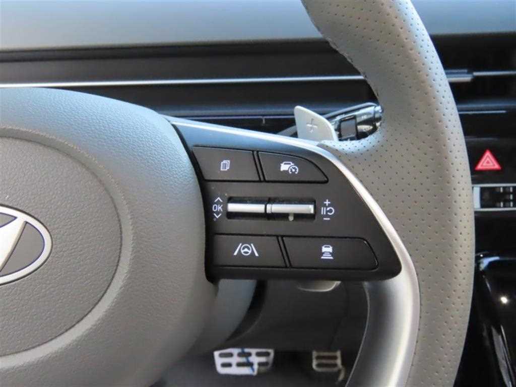 HYUNDAI Staria - Vista 11