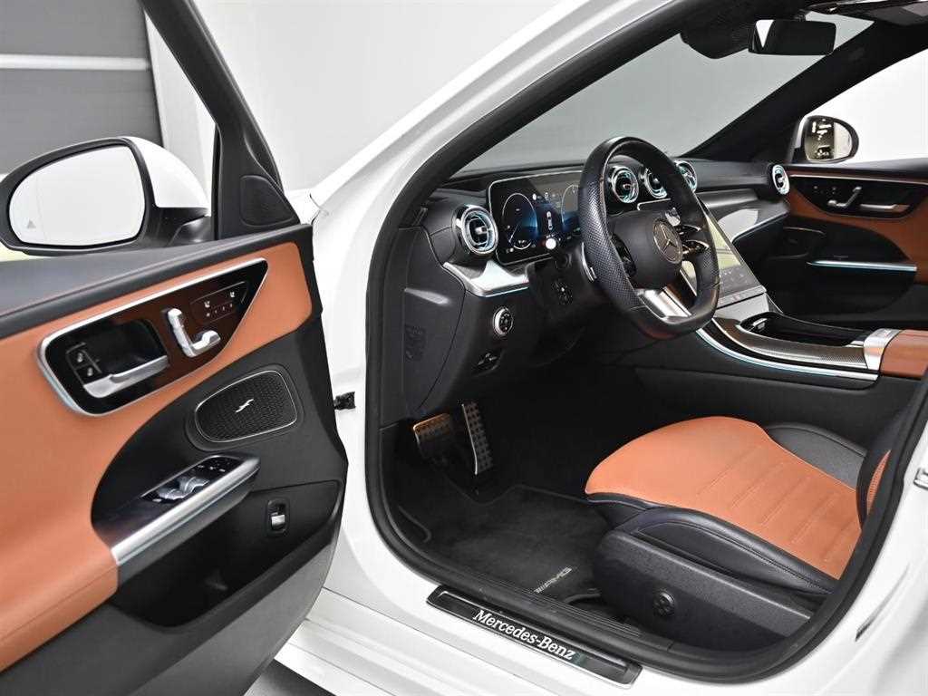 Mercedes Benz C Class - Vista 11