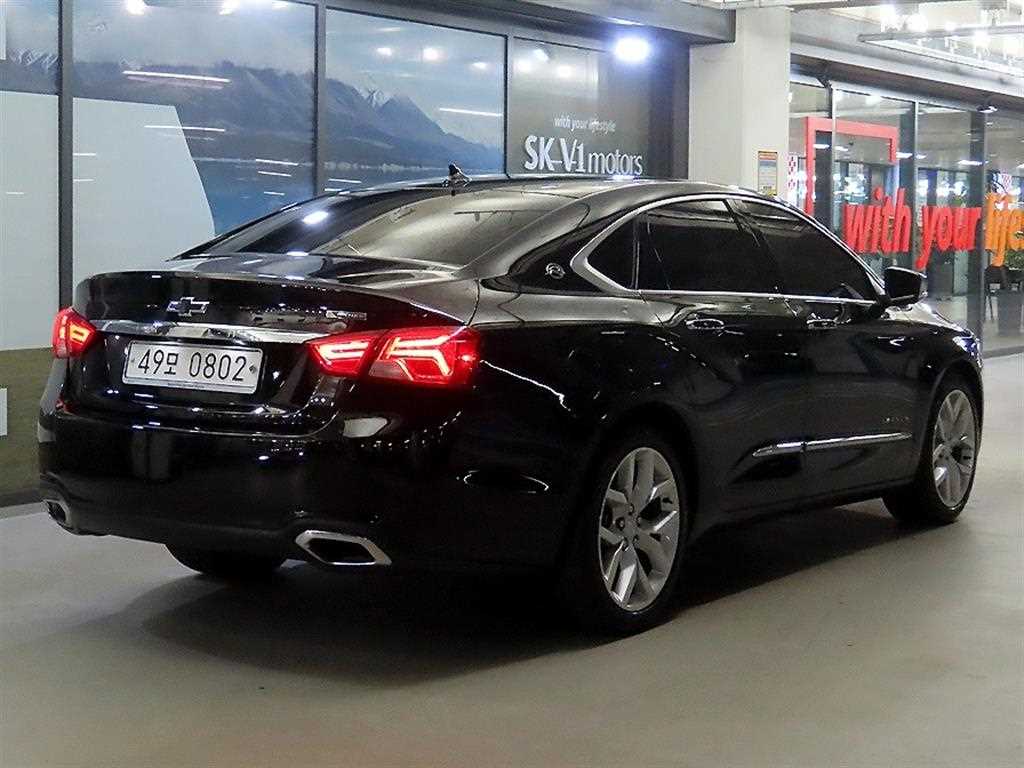 Chevrolet Impala - Vista 4