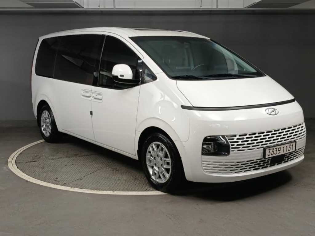 HYUNDAI Staria - Vista 5