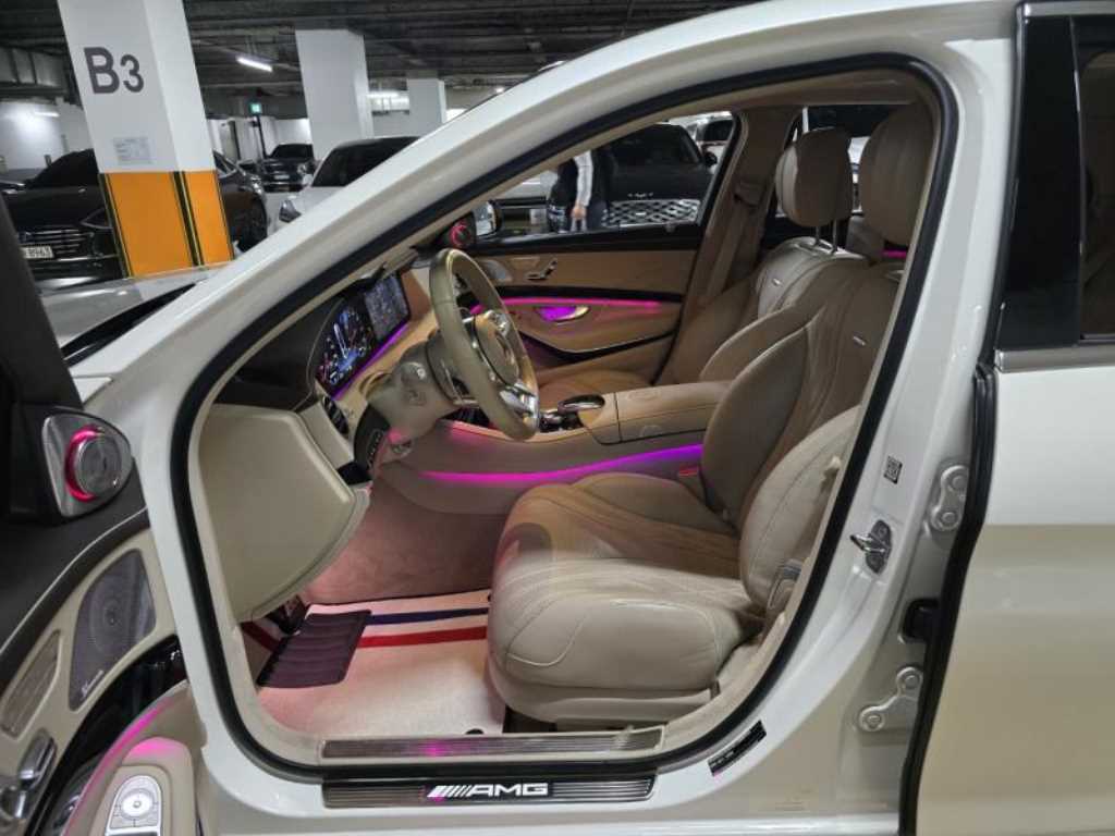 Mercedes Benz S Class - Vista 8