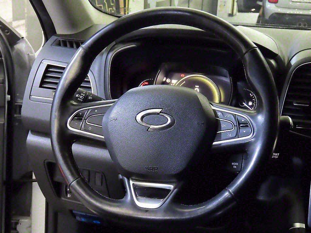 SAMSUNG QM6 - Vista 8