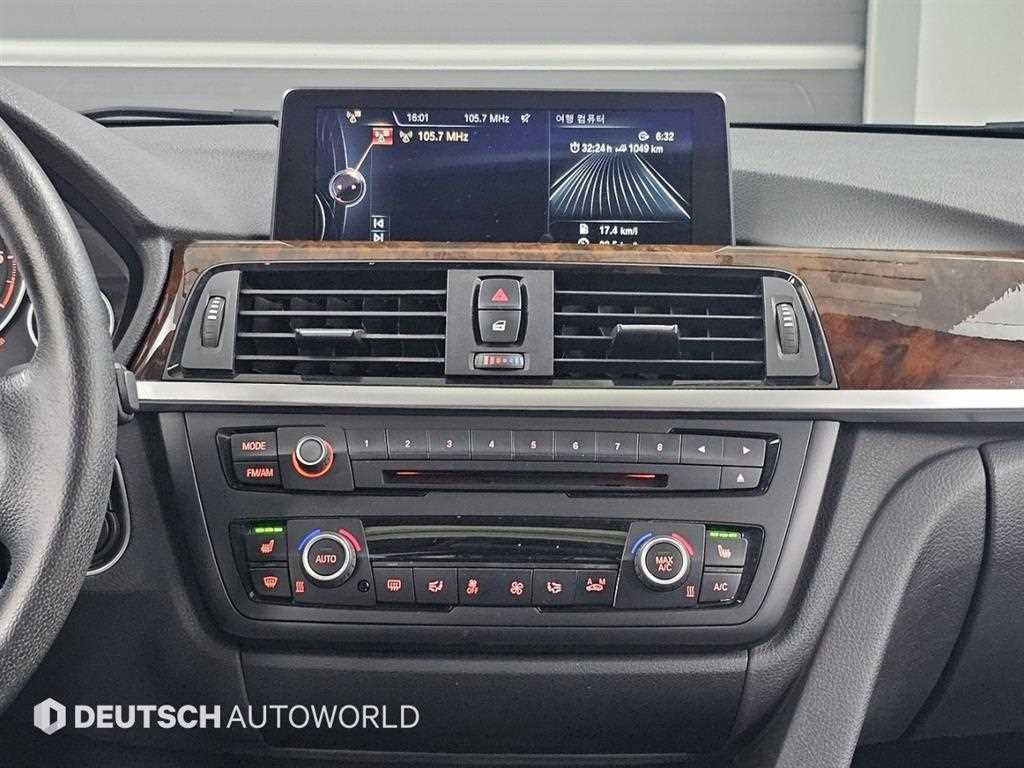 BMW 3 series 2014 Azul - Importación desde Corea - HF Imports Iquique - Foto 14