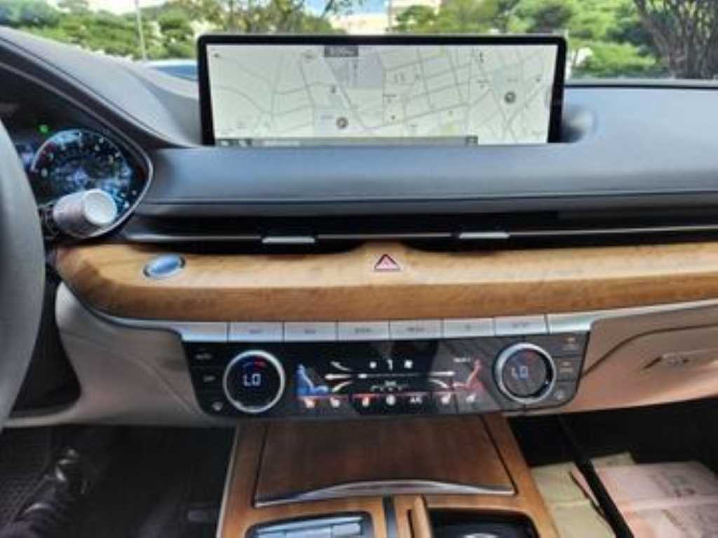 Genesis G80 - Vista 8