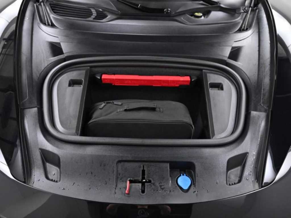 Porsche Taycan - Vista 6