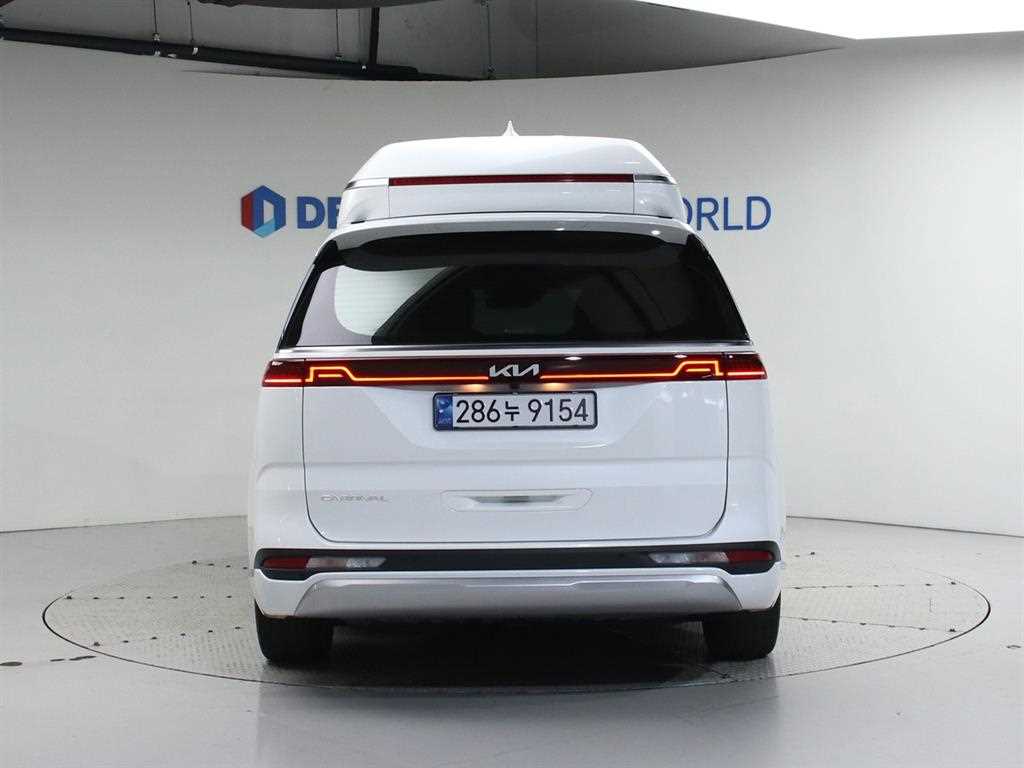 KIA Carnival - Vista 4