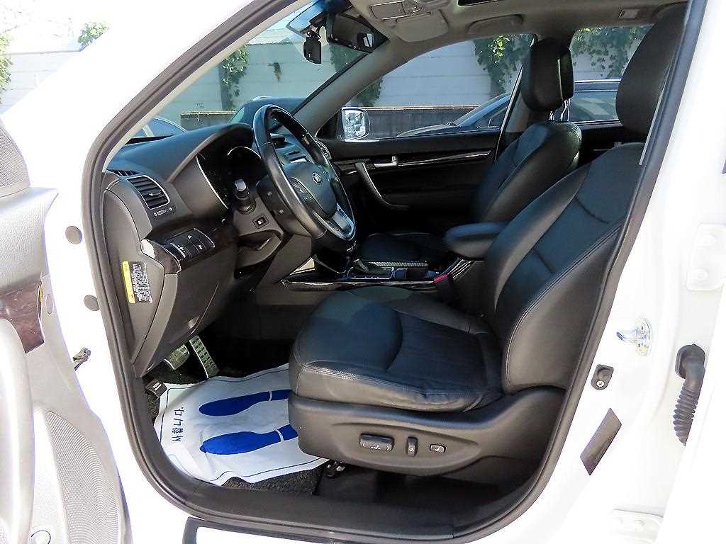 KIA Sorento - Vista 5