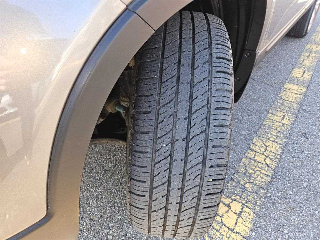 KIA Sorento 2011 Gris - Importación desde Corea - HF Imports Iquique - Foto 19