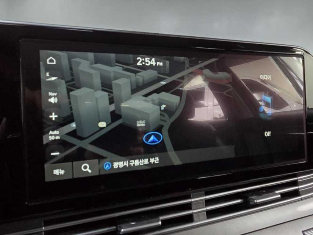 HYUNDAI Grandeur - Vista 11