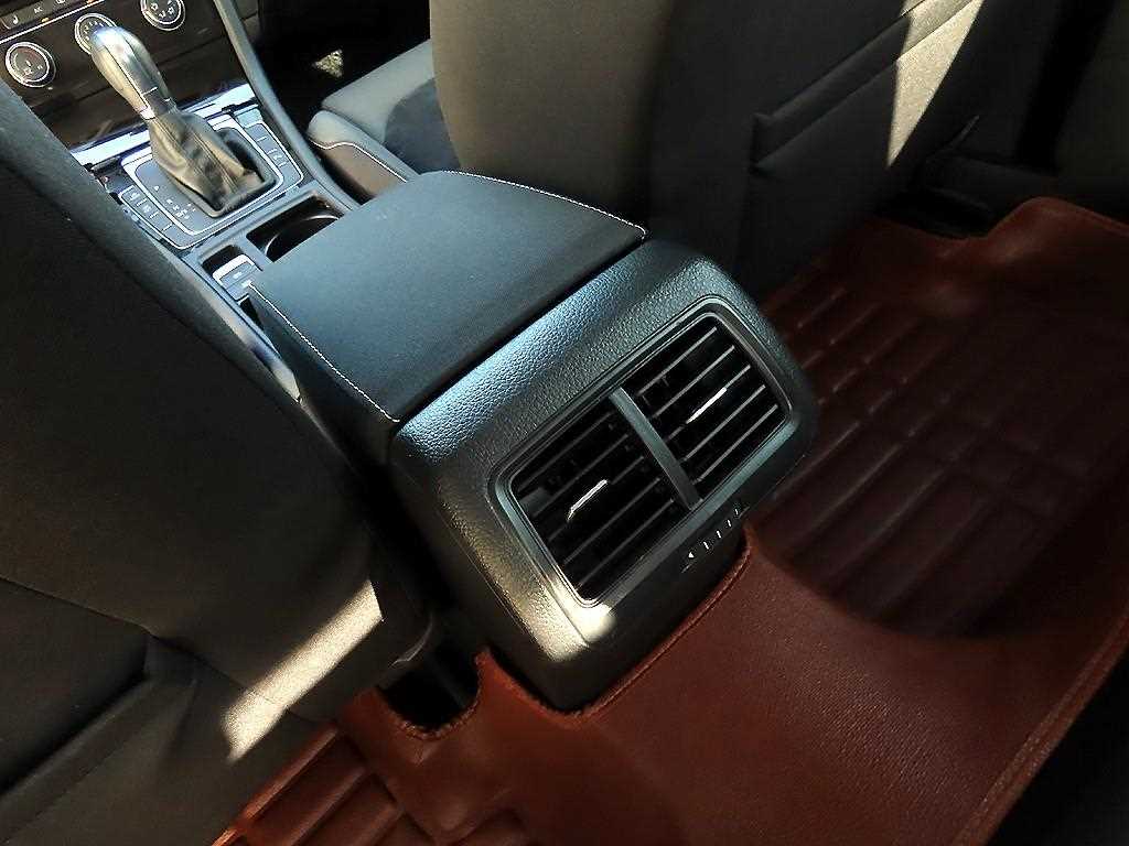 Volkswagen Golf 2013 Blanco - Importación desde Corea - HF Imports Iquique - Foto 16