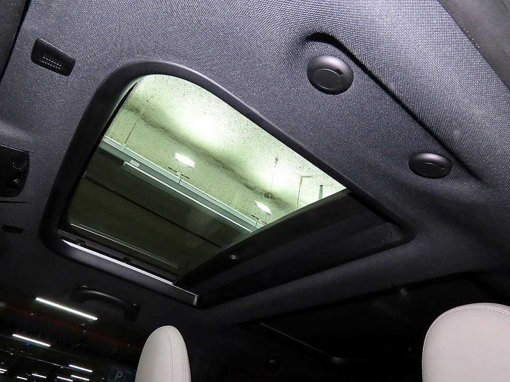 Mini Cooper 2025 Negro - Importación desde Corea - HF Imports Iquique - Foto 16