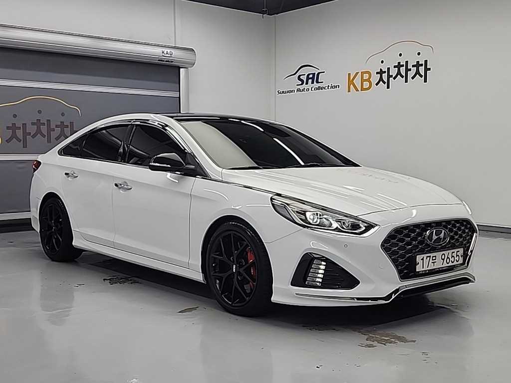 HYUNDAI Sonata - Vista 4