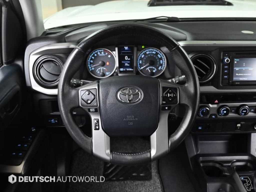 Toyota Tacoma 2017 Blanco - Importación desde Corea - HF Imports Iquique - Foto 13