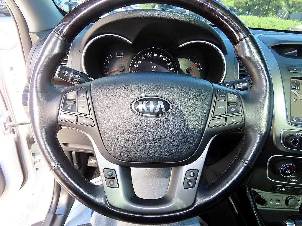 KIA Sorento - Vista 8