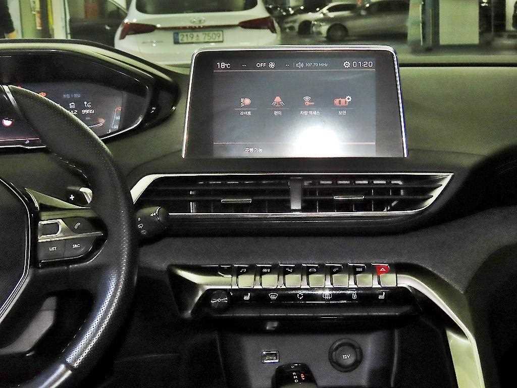 Peugeot 3008 - Vista 11