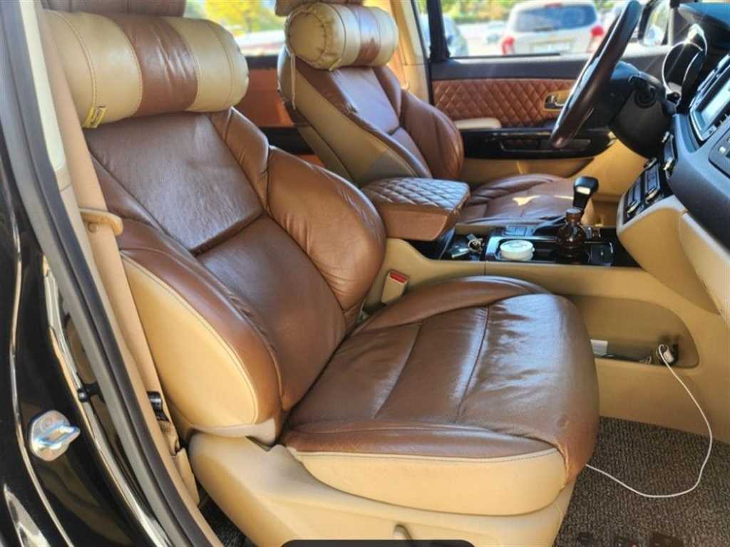 KIA Carnival - Vista 6