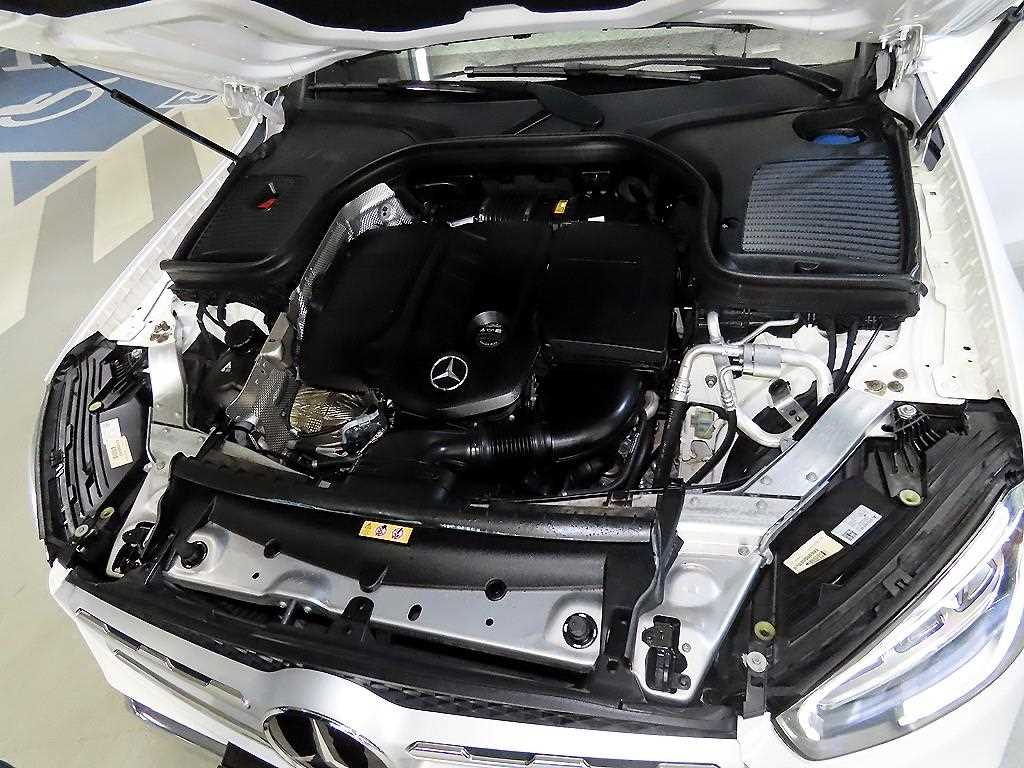 Mercedes Benz GLC Class 2022 Blanco - Importación desde Corea - HF Imports Iquique - Foto 19