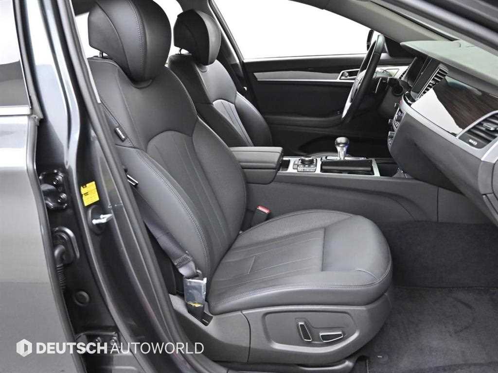 Genesis G80 - Vista 10