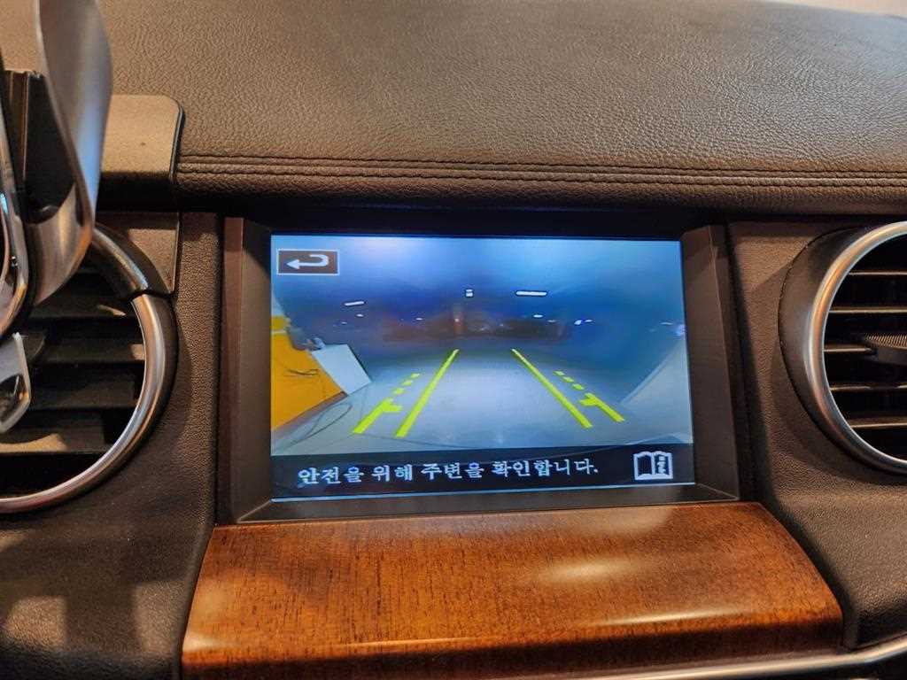 Land Rover Discovery 2016 Blanco - Importación desde Corea - HF Imports Iquique - Foto 15