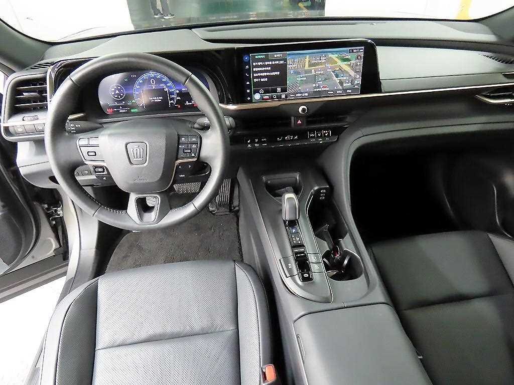 Toyota Crown - Vista 7