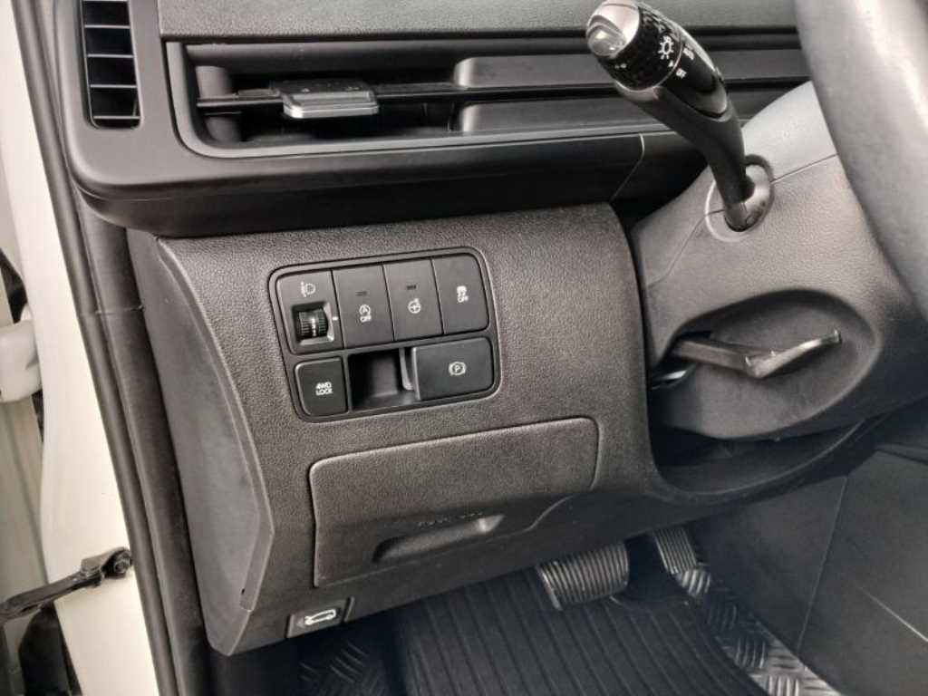 HYUNDAI Staria - Vista 12
