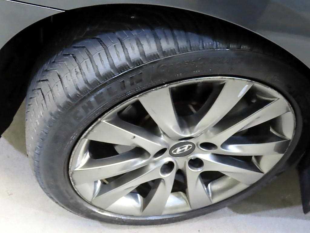 HYUNDAI i40 2015 Gris - Importación desde Corea - HF Imports Iquique - Foto 19