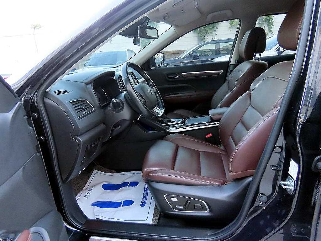 SAMSUNG QM6 - Vista 5