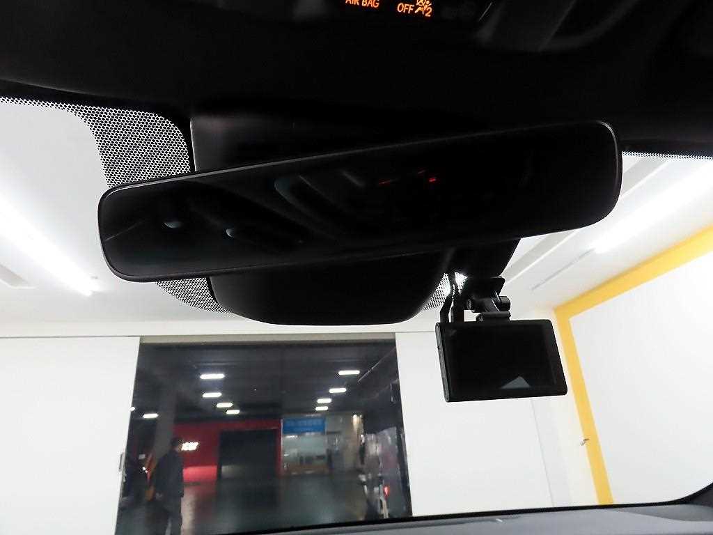 Toyota Crown 2023 Gris - Importación desde Corea - HF Imports Iquique - Foto 17