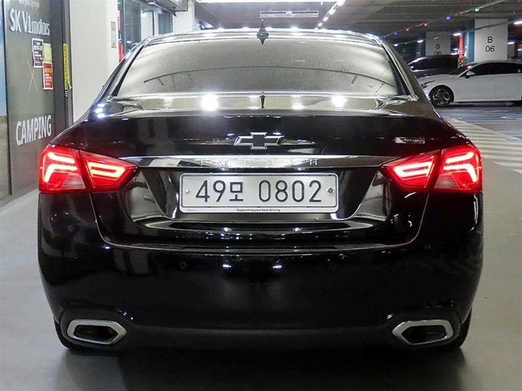 Chevrolet Impala - Vista 5