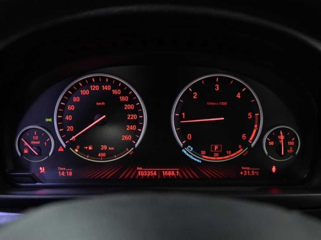 BMW 5 Series - Vista 8