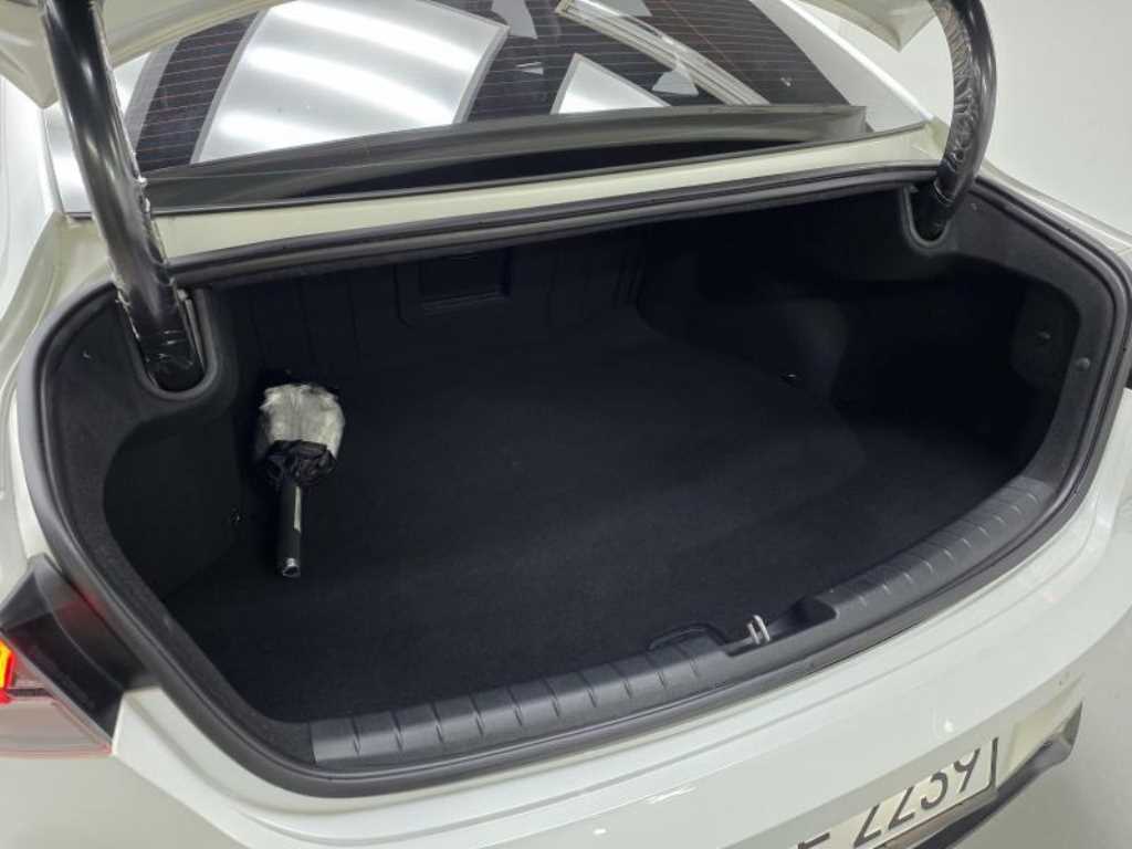 HYUNDAI Grandeur 2021 Blanco - Importación desde Corea - HF Imports Iquique - Foto 19