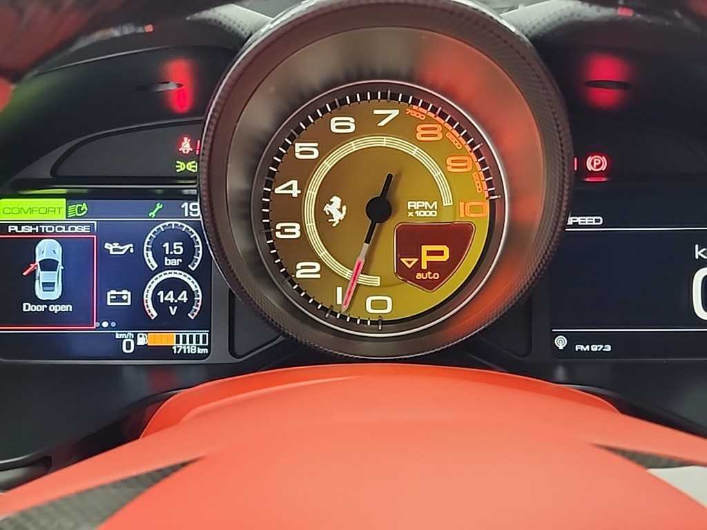 Ferrari Portofino - Vista 6