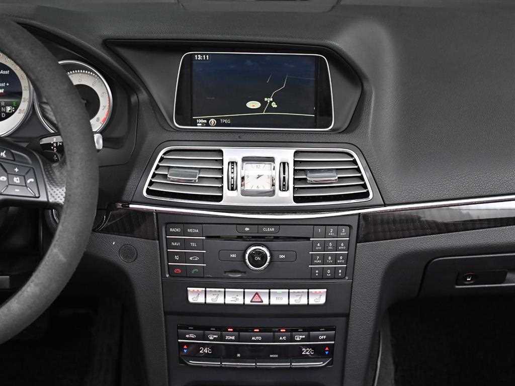 Mercedes Benz E class 2016 Blanco - Importación desde Corea - HF Imports Iquique - Foto 14