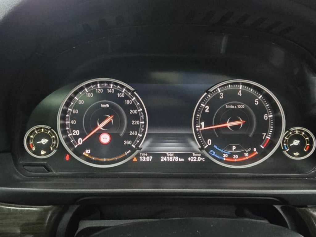 BMW 5 Series - Vista 12