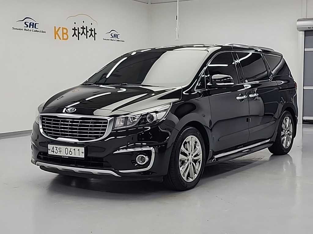 KIA Carnival 2016 Negro - Importación desde Corea - HF Imports Iquique - Foto 1