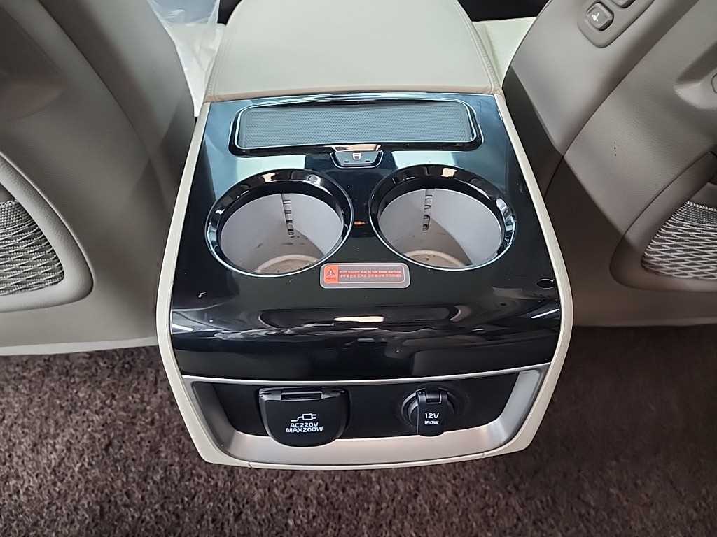 KIA Carnival 2024 Blanco - Importación desde Corea - HF Imports Iquique - Foto 13